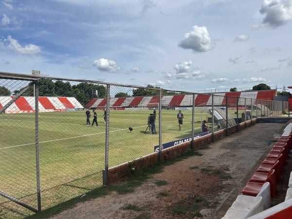 Estadio Leandro Ovelar - Dr. Juan León Mallorquín