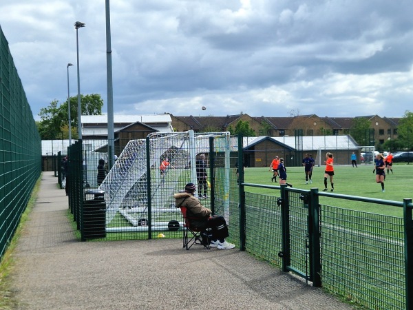 Douglas Eyre Sports Centre - London, Greater London