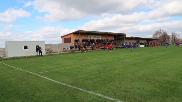 Fotbalový stadion FK Horní Ředice - Horní Ředice