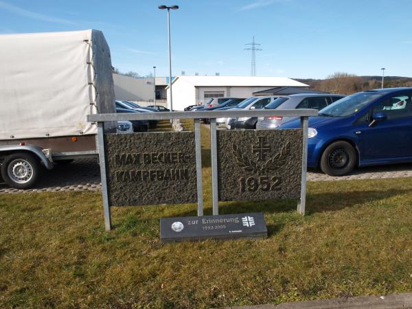 Max-Becker-Kampfbahn - Menden/Sauerland-Lendringsen