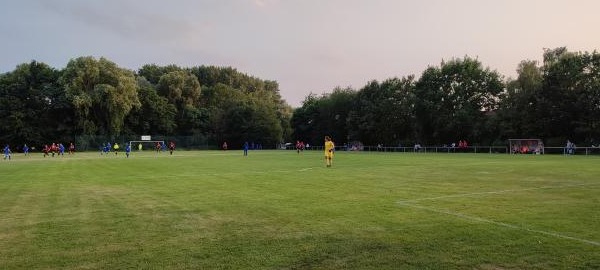 Sportanlage Alte Dorfstraße - Hemmingen/Niedersachsen-Wilkenburg