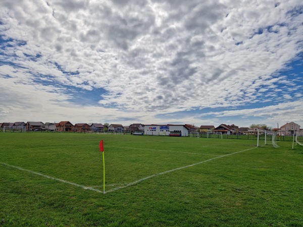 Stadionul Comunal Utvin - Utvin