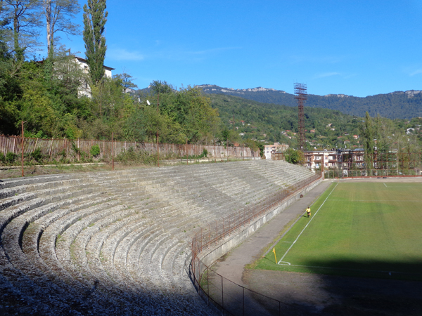 Stadioni Vladimer Bochorishvili - Tkibuli