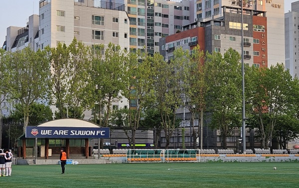 Suwon Auxiliary Stadium - Suwon