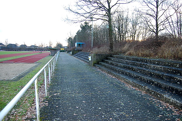 Stadion Roschdohler Weg - Neumünster-Einfeld