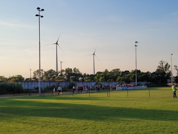 Traktor Arena am Windpark - Mühlenfließ-Schlalach