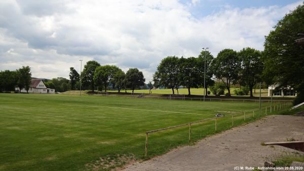 Sportplatz Bruckwiesen - Auenwald-Oberbrüden