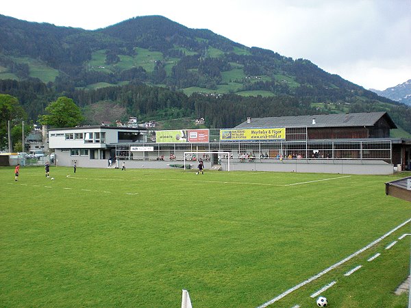 Sportplatz Fügen - Fügen