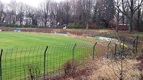 Stadion am Hermann-Löns-Weg - Solingen-Ohligs