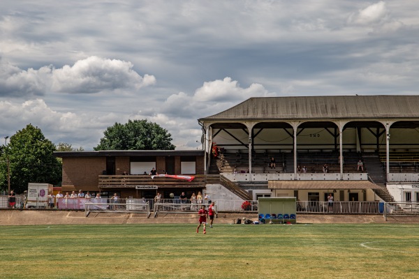 Jugendstadion - Düren-Rölsdorf