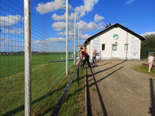 Sportplatz Meinsdorfer Straße - Limbach-Oberfrohna-Rußdorf