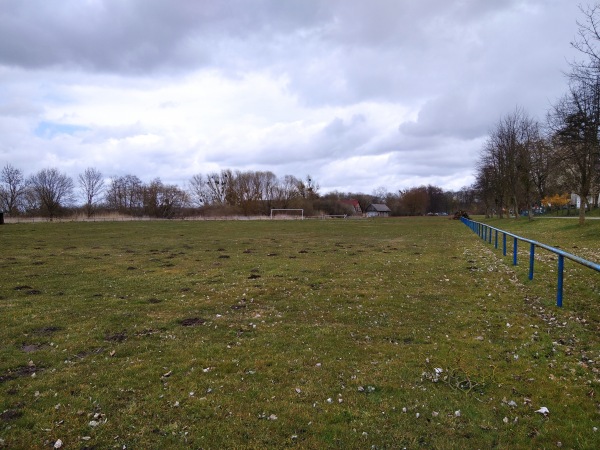 Sportplatz am Malchiner See - Dahmen