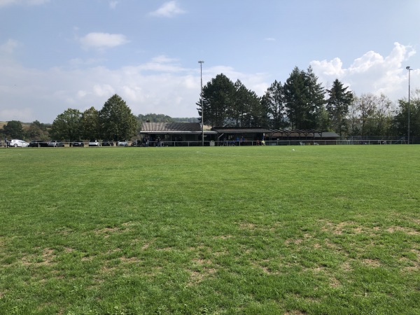 Sportplatz Niedermeilingen - Heidenrod-Niedermeilingen