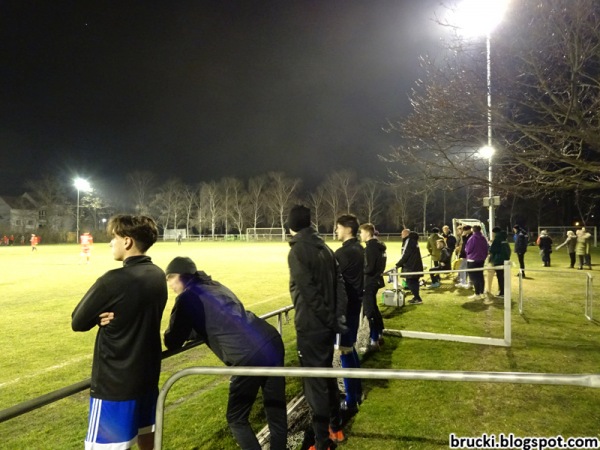 Alter Sportplatz Gols - Gols