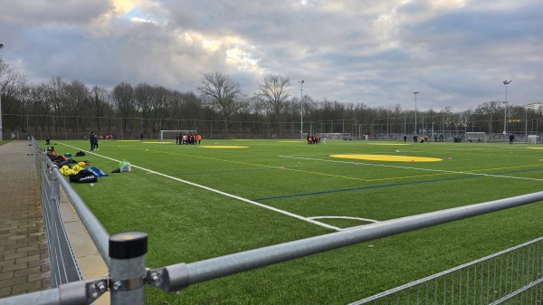 Sportcentrum Wilrijkse Plein Terrein 6 - Antwerp-Middelheim