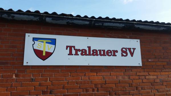 Sportplatz Schulstraße - Travenbrück-Tralau