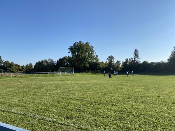 Boisko w Bieniów - Żary-Bieniów