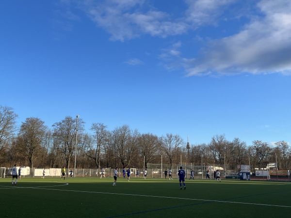 Sportanlage Regelsbacher Straße Platz 4 - Nürnberg-West