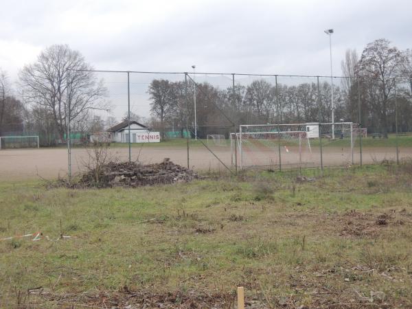 Sportzentrum Ginsheimer Landstraße - SV-07-Platz 2 - Bischofsheim/Mainspitze