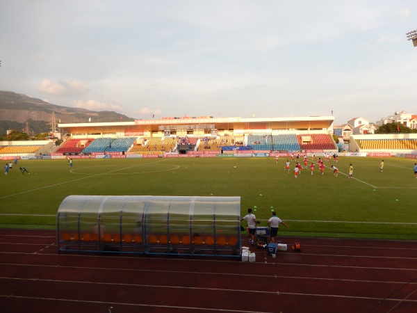 Sân vận động Cẩm Phả (Cam Pha Stadium) - Cẩm Phả