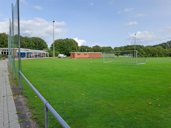 Aukrug-Stadion B-Platz - Aukrug-Bünzen