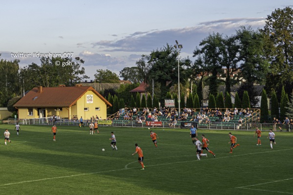 Stadion Wiślanka Grabie - Węgrzce Wielkie