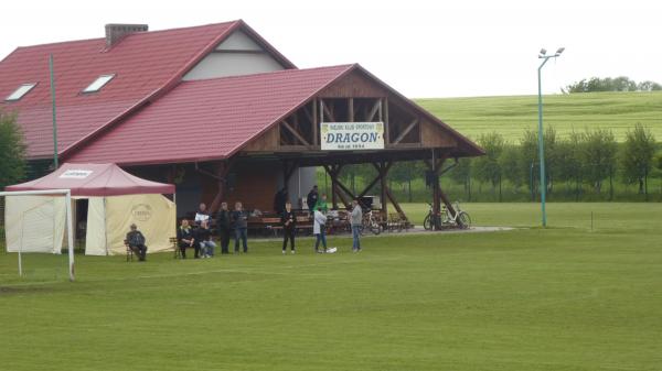 Boisko w Jaczów - Głogów-Jaczów