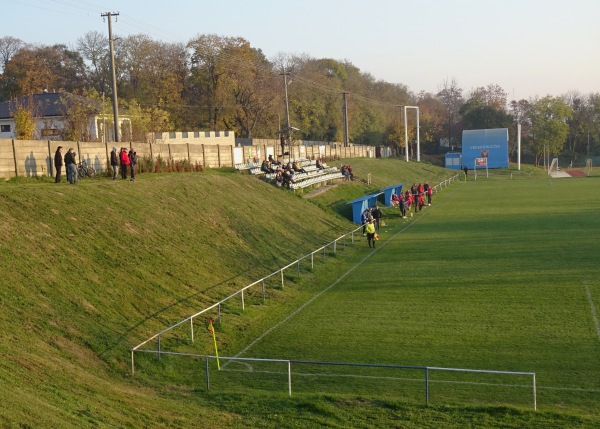 Futbalové ihrisko Veľké Zálužie - Veľké Zálužie