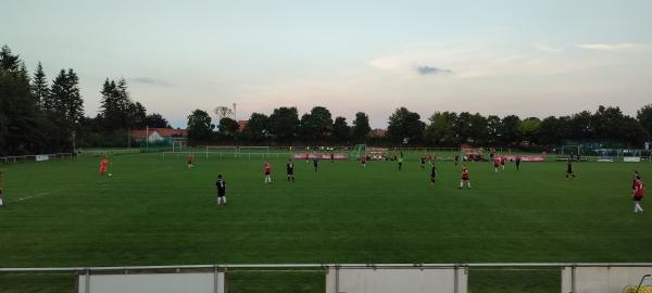 Stadion Harmsmühlenstraße - Springe