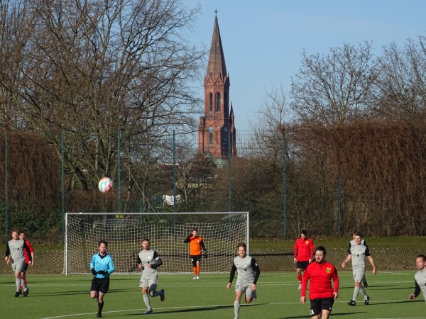 Sportplatz Wiener Straße - Berlin-Kreuzberg