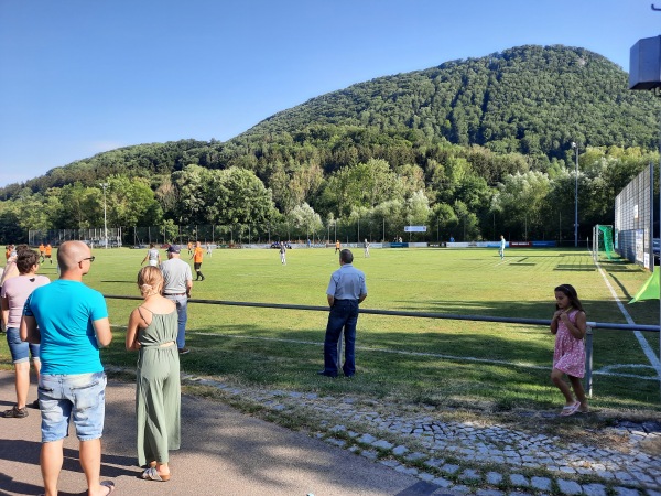 Sportplatz Schulstraße - Bad Überkingen-Hausen