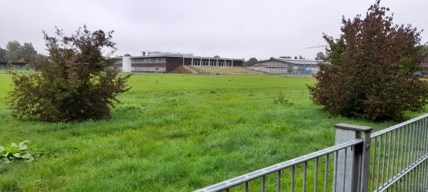 Gymnasiumsplatz im Schulzentrum - Buchloe