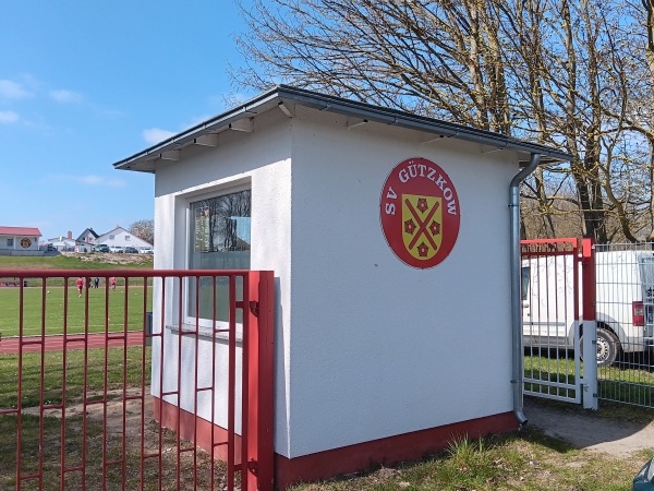 Friedrich-Ludwig-Jahn-Stadion - Gützkow
