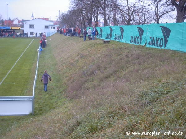Stadion an der Kirschenallee - Römerberg-Mechtersheim