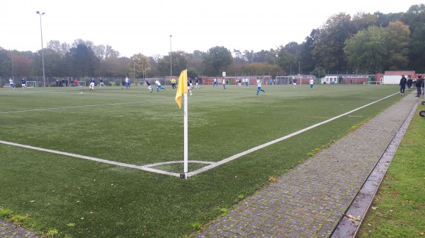 Fritz-Latendorf-Stadion B-Platz - Eutin-Fissau