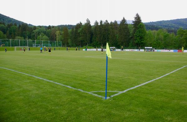 Sportanlage am Alpenwarmbad - Benediktbeuern-Gschwendt