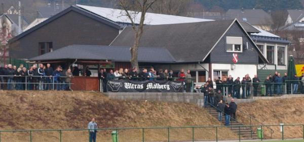 Sportplatz Schulstraße - Malberg/Westerwald