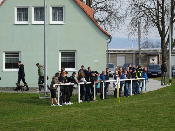 Schanzbergarena Nebenplatz - Mittelherwigsdorf-Oberseifersdorf