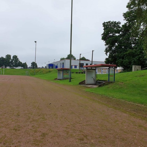 Volksparkstadion Nebenplatz 2 - Duisburg-Rheinhausen