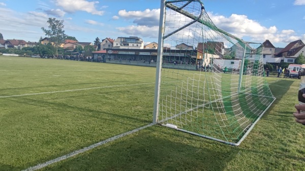 Sportanlage An der Staustufe - Knetzgau