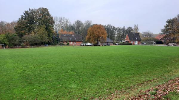 Sportplatz am Dorfgemeinschaftshaus - Bliedersdorf