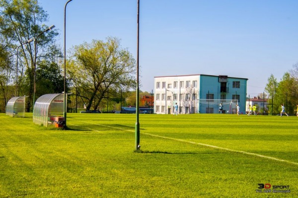 Stadion Jadowniki - Jadowniki