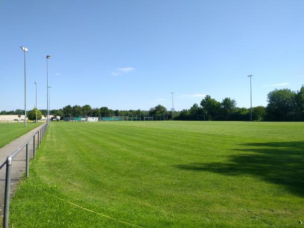 Sportanlage Vehlberger Straße Platz 3 - Aurach-Weinberg