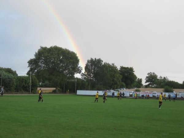 Hans-Werner-Dose-Sportanlagen - Bösdorf-Oberkleveez