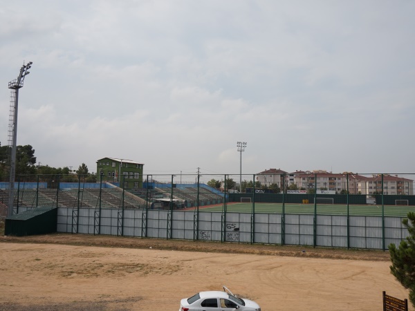 Çayırovaspor Stadı - Çayırova