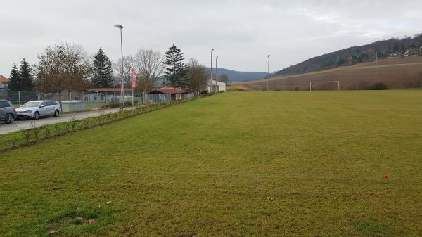 Schlossbergstadion Nebenplatz - Tonndorf/Thüringen