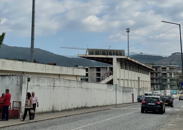Estádio Municipal de Mondim de Basto - Mondim de Basto
