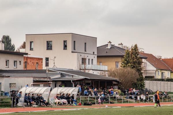 Stadion Stanislava Jungwirtha - Roztoky u Prahy