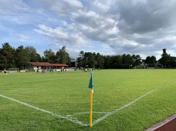 Sportanlage an der Volksschule - Wolfratshausen-Waldram