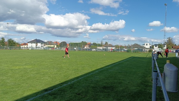 Sportplatz Kapellerfeld - Kapellerfeld
